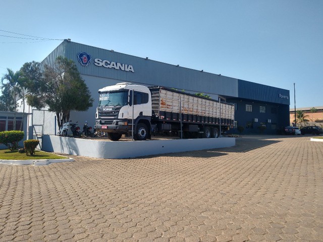 SCANIA P310 AUTOMÁTICO ANO 2014 TRAÇADO BOIADEIRO