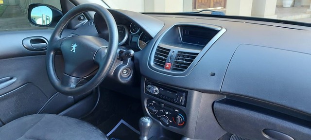 2010 PEUGEOT 207 · HATCHBACK · 90.000 QUILÔMETROS RODADOS