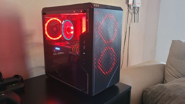 PC Gamer Ryzen 7 3700x, Gtx 1070 TI, B450M, 32GB de RAM