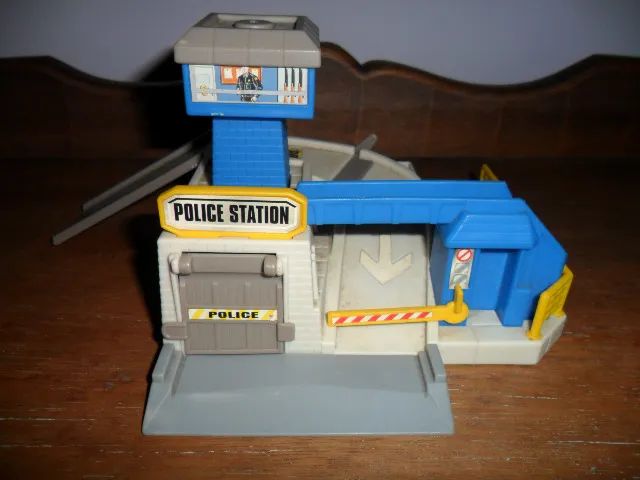 Vintage Miniatura Playset Mattel Hot Wheels  Brinquedo antigo e raro, em bom estado - Foto 2