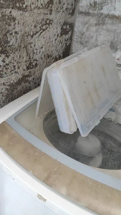 Vendo kit pesca. Vara , molinete daiwa e isca artificial - Foto 4