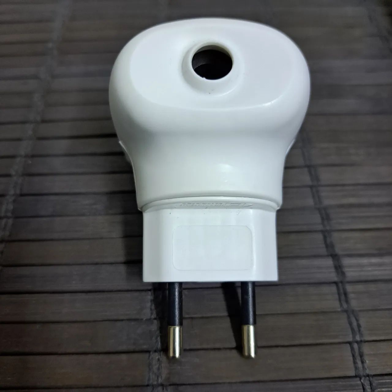 Aparelho para Repelente Líquido de Insetos Elétrico