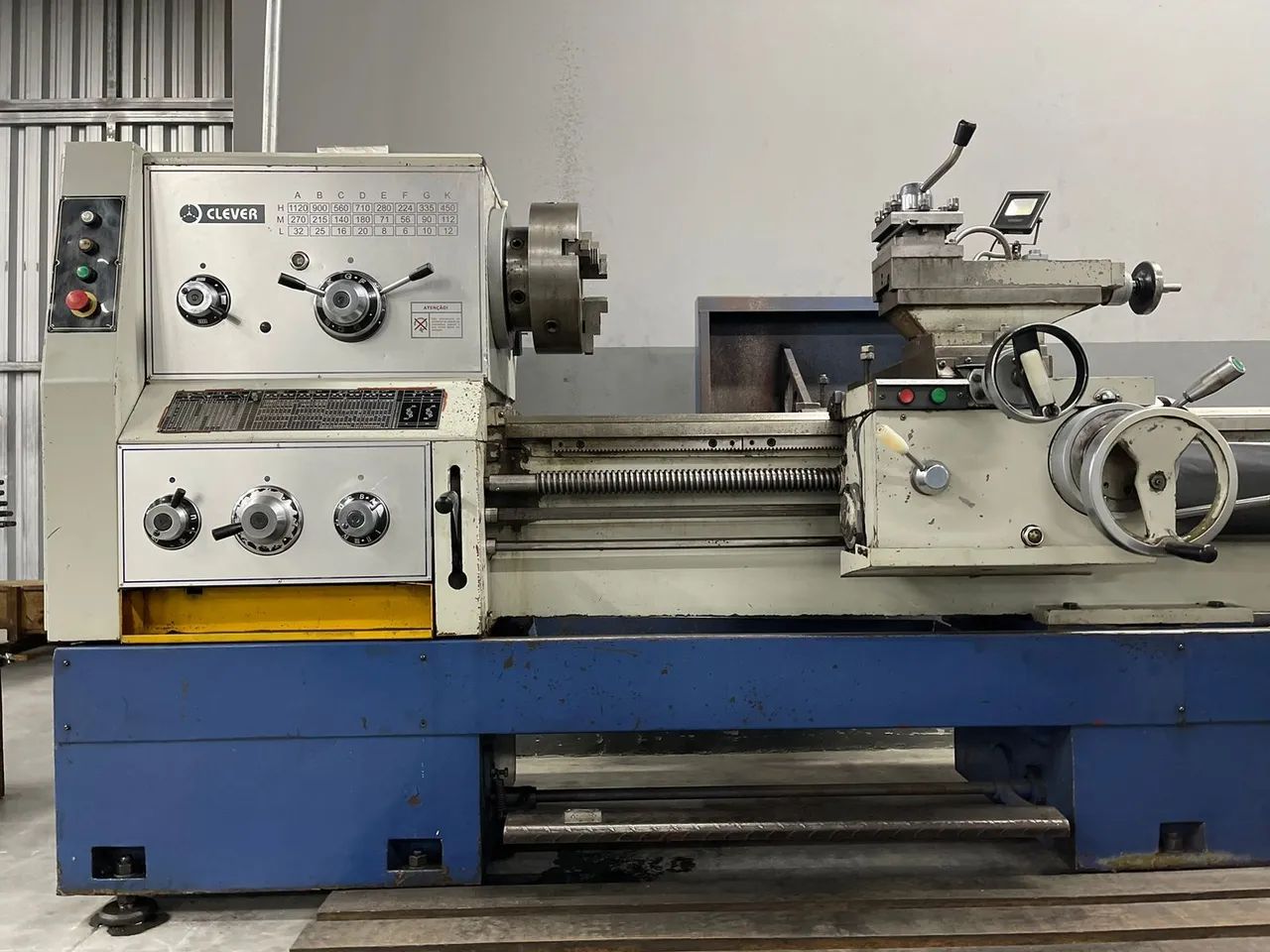 Torno convencional Clever L26160A