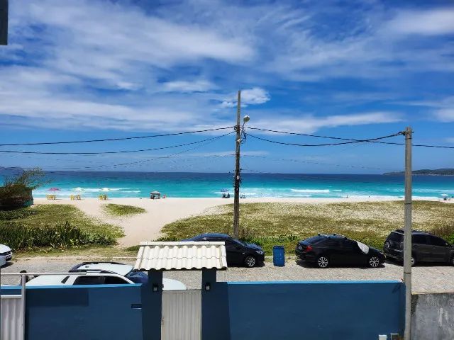 Pé na areia, casa na praia do foguete, refúgio beira-mar em Cabo Frio.