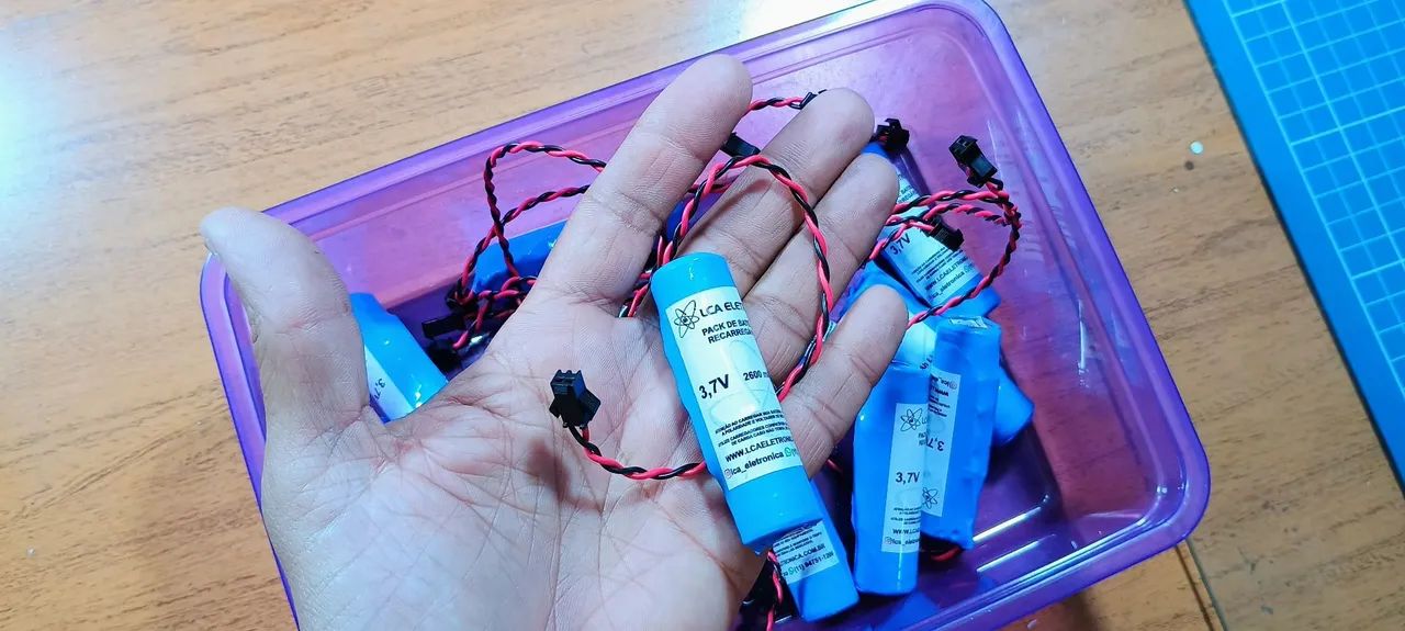 Bateria de Lítio 3,7V 2600 mAh (unidade) - Foto 3