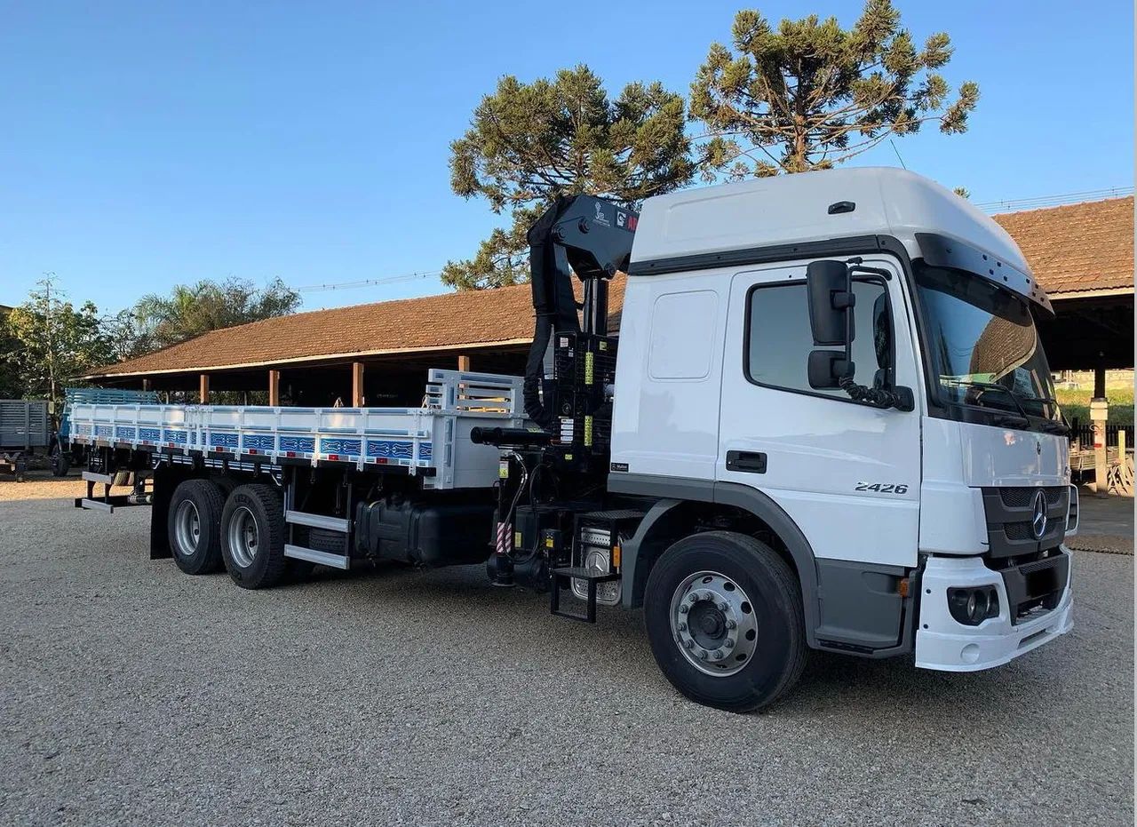 Mb Atego 2426  Munck  - Foto 2