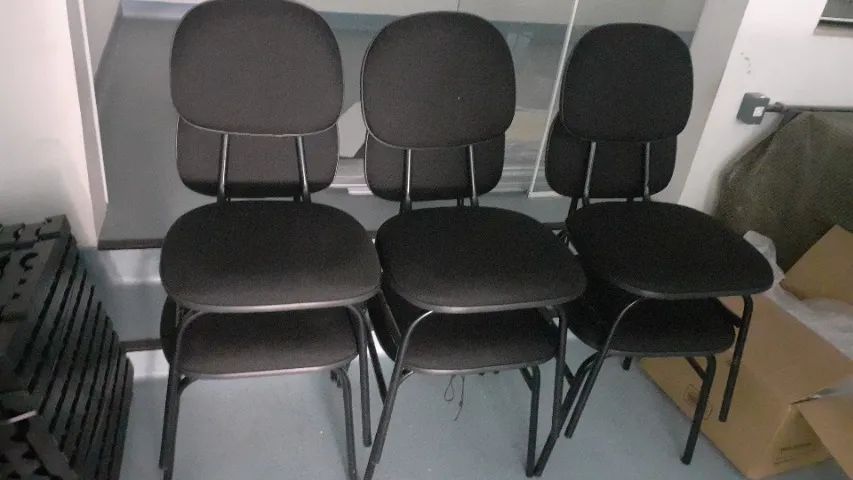 Cadeiras atendimento fixa JOLY novas e montadas !!!!!!!!!