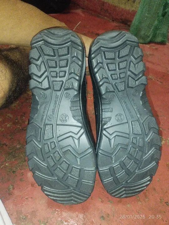 Vende-se essa bota industrial zerada - Foto 4