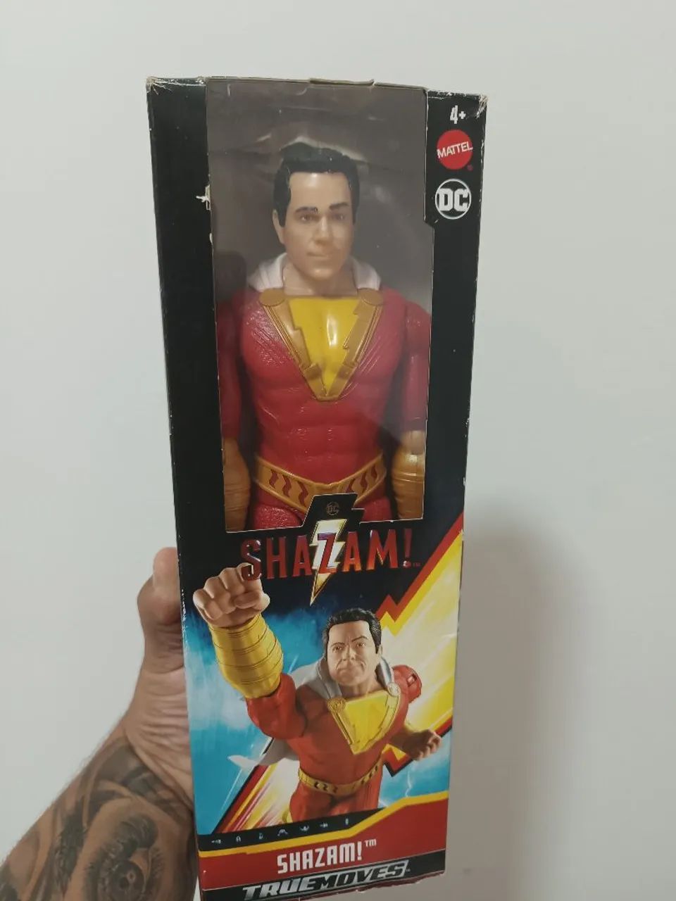Boneco Shazam 