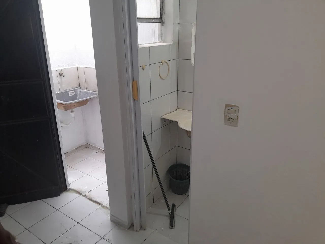 Alugo está kitnet leia a descrição  - Foto 3