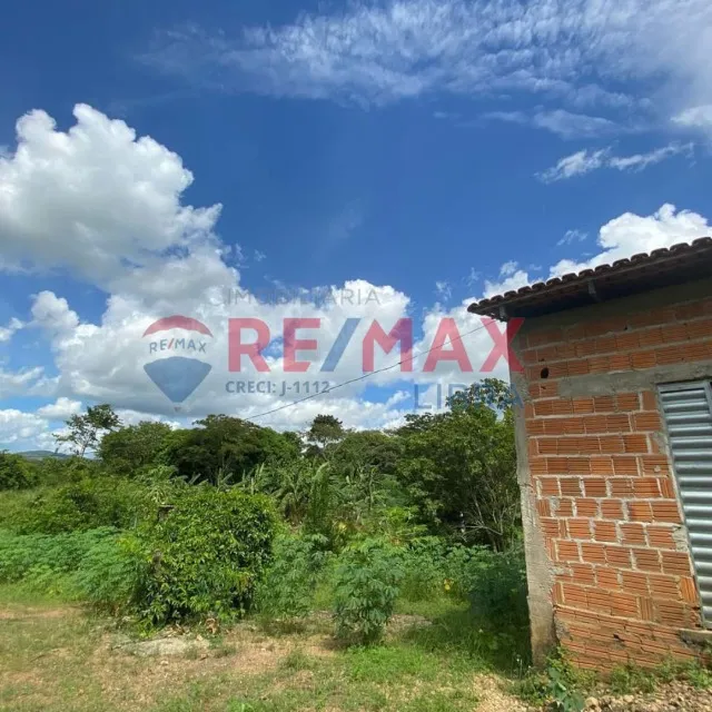IMOBILIÁRIA RE/MAX LIBRA VENDE CHÁCARA