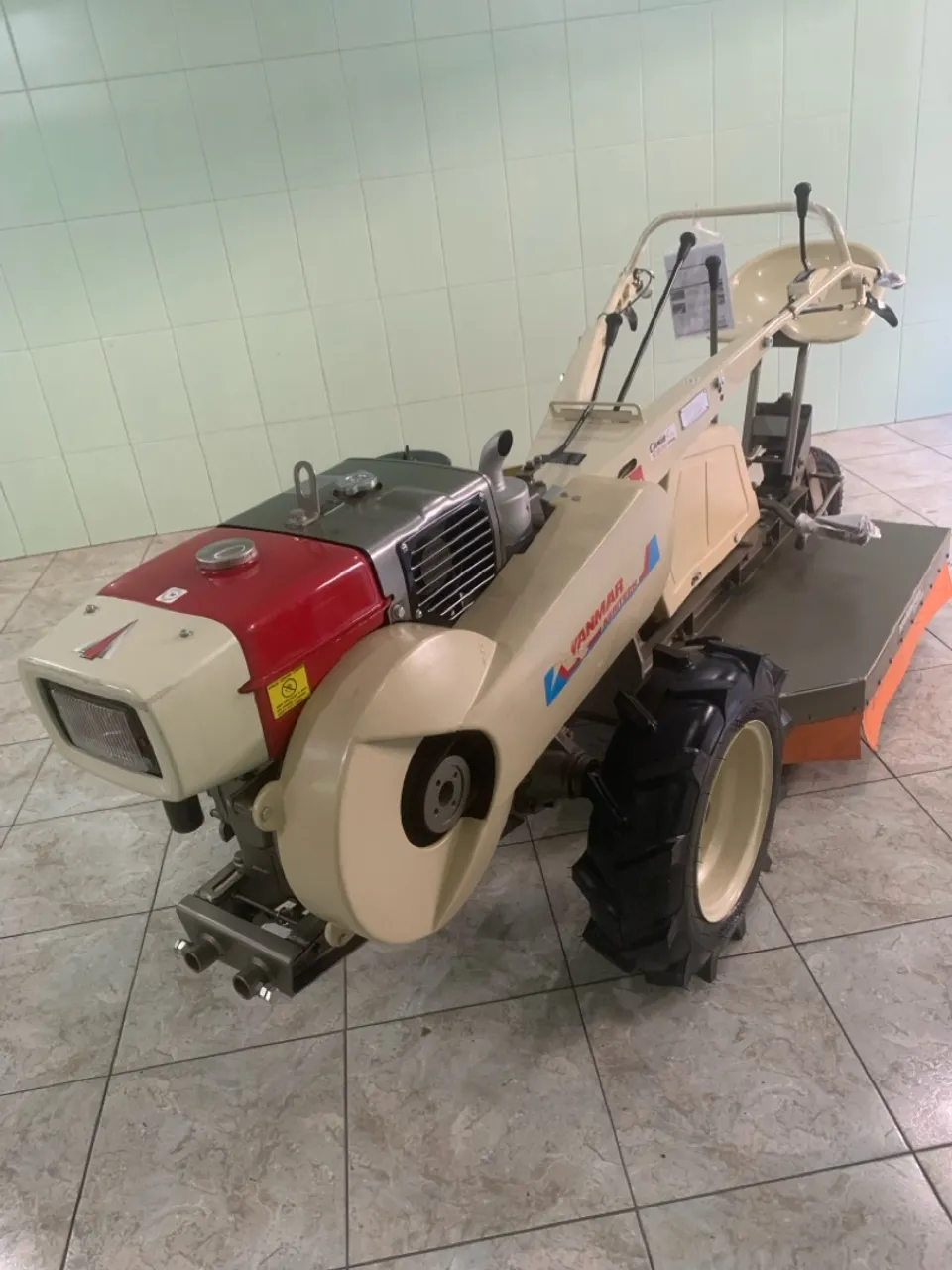 Micro trator + Roçadeira Yanmar TC-12 NOVO!! NUNCA USADO! 2014