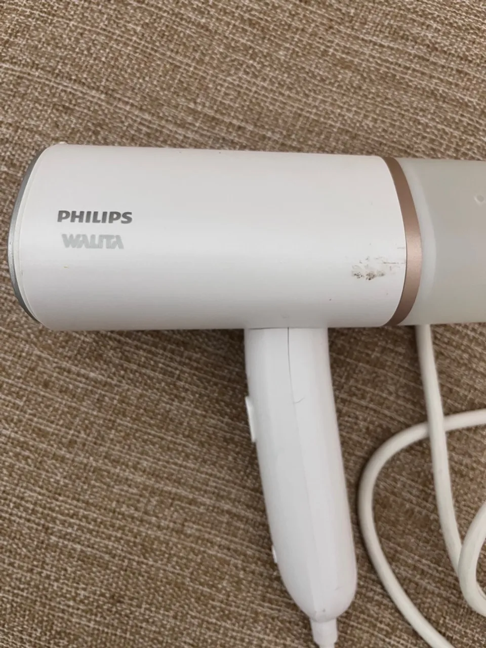 Mini Vaporizador de Roupas Philips Walita