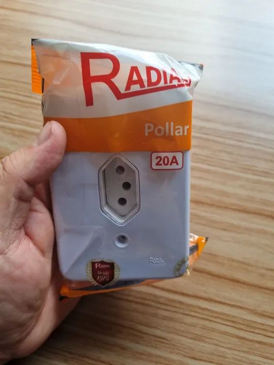 Tomada 20A Radiar - Nova LOTE DE 50