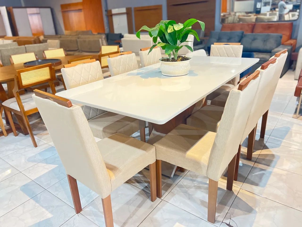 Mesa de Jantar Elegante com 6 Cadeiras