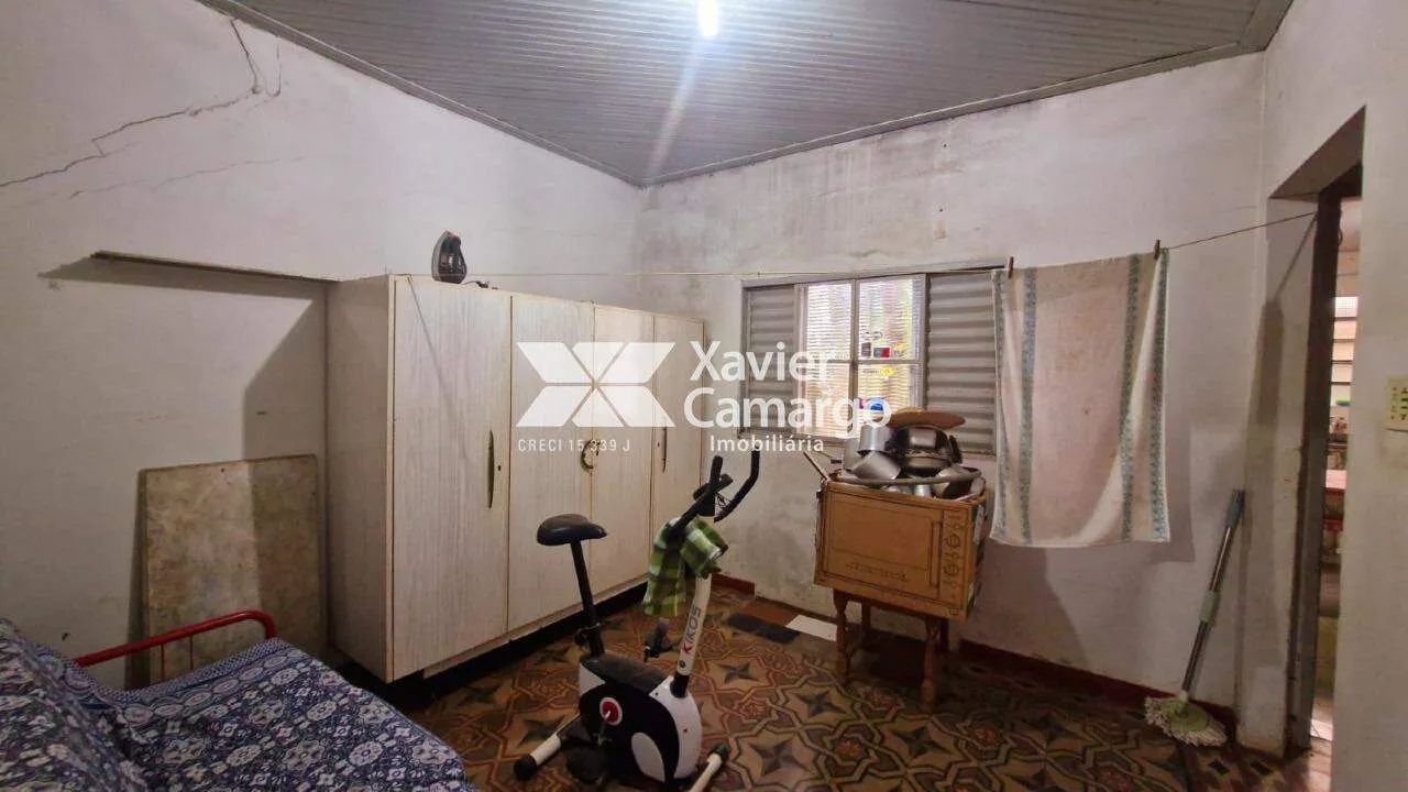Casa com 2 dormitórios e amplo terreno para venda no Vila Alemã. - Foto 4