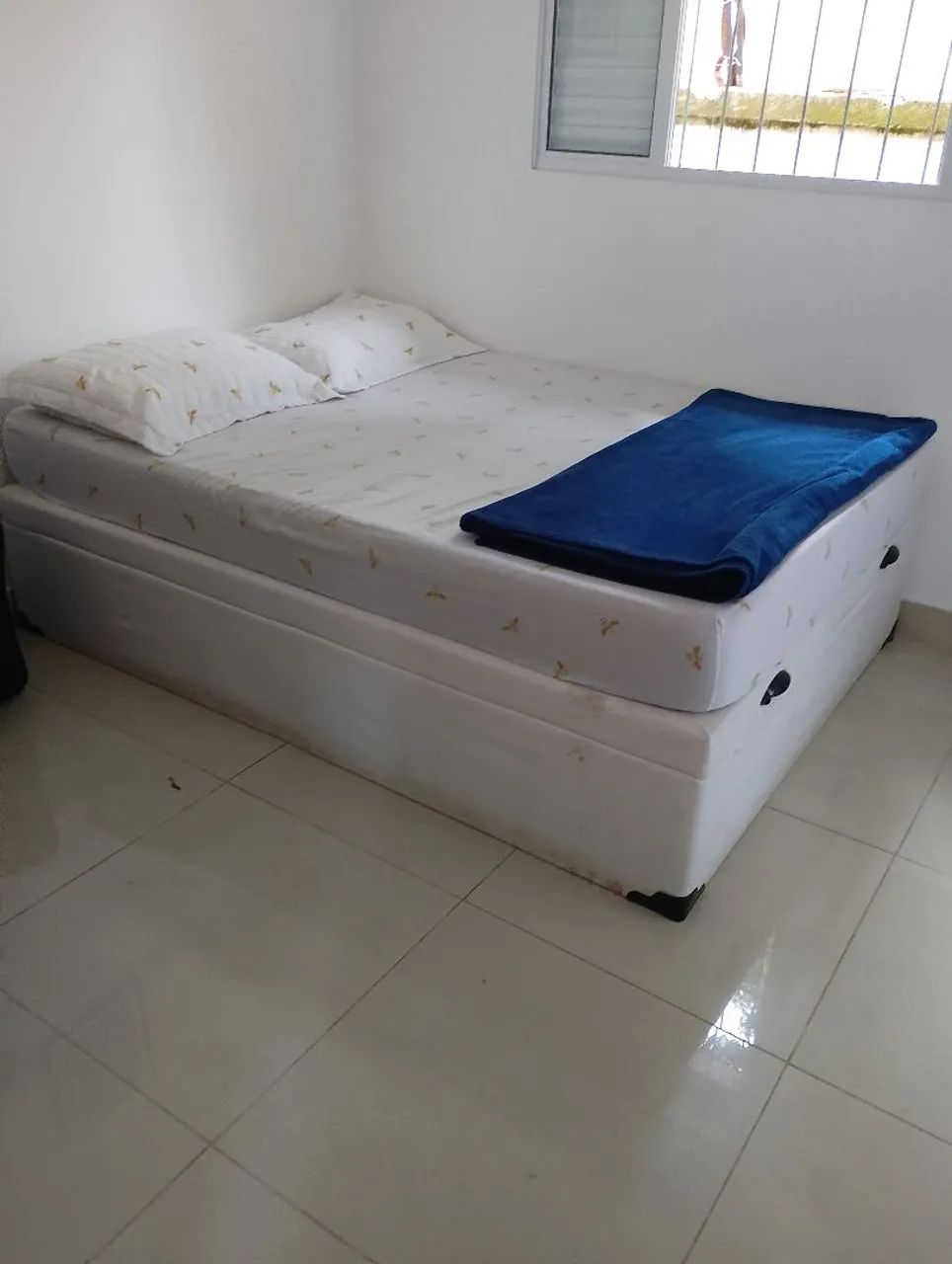 Cama baú 