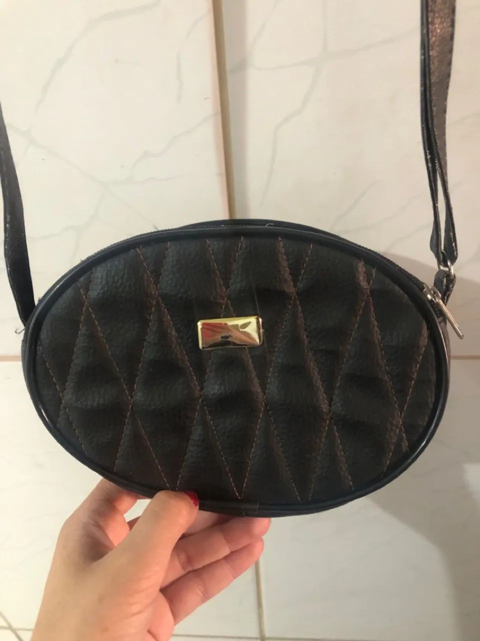 Bolsa oval com duas divisorias  - Foto 2