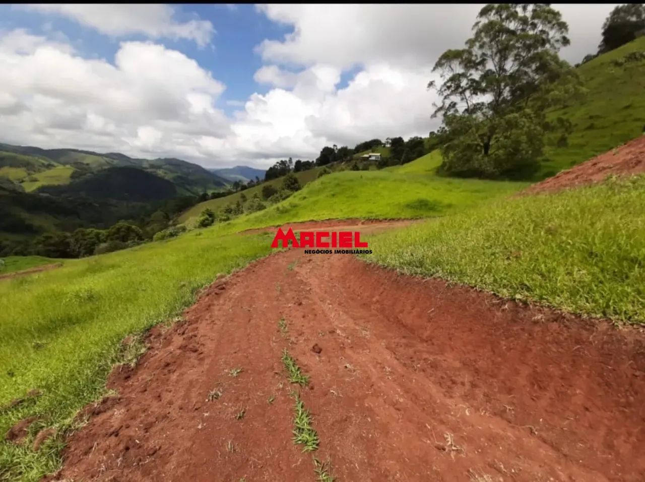 Terreno de 20 mil m² em São Francisco Xavier Bairro Santa Barbara - Foto 7