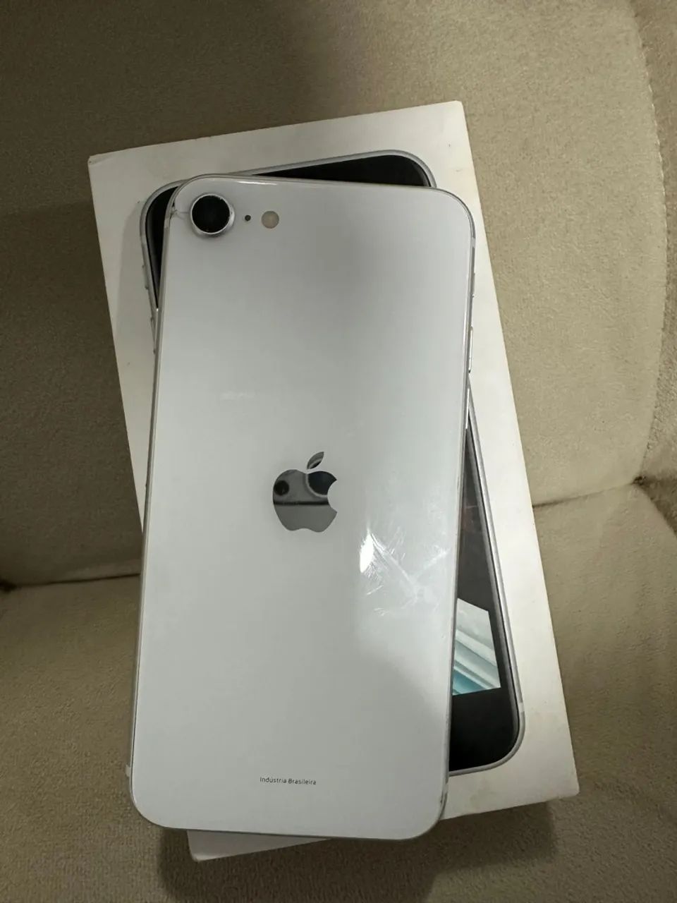 iPhone SE 2022 - 64GB  - Foto 2