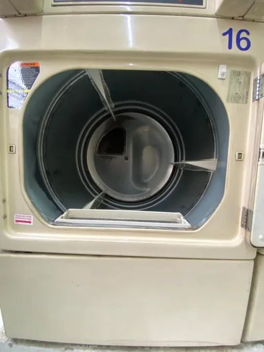  Vendo Secadora  profissional  Speed queen  - Foto 2