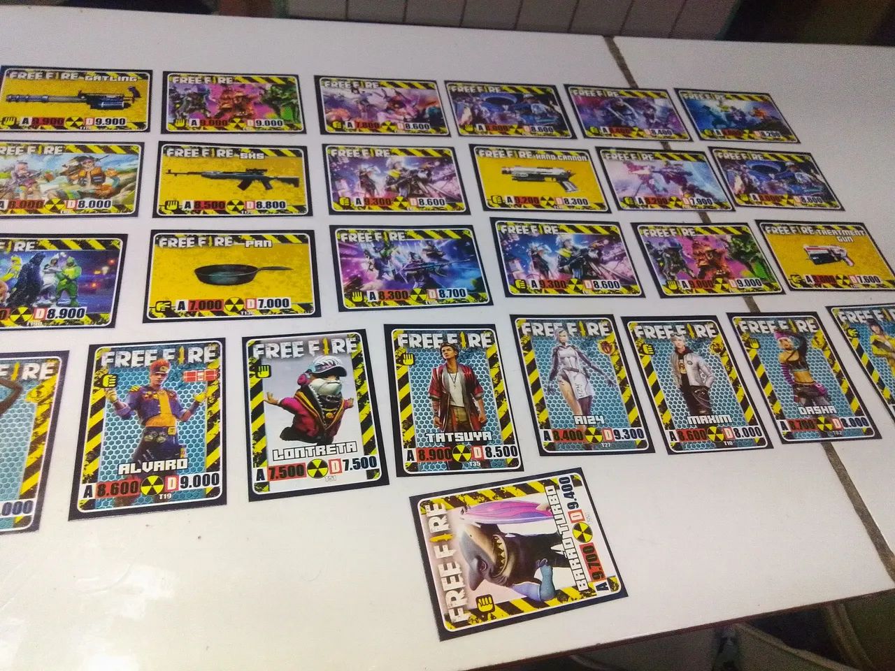 Cartas Free Fire Colecionáveis