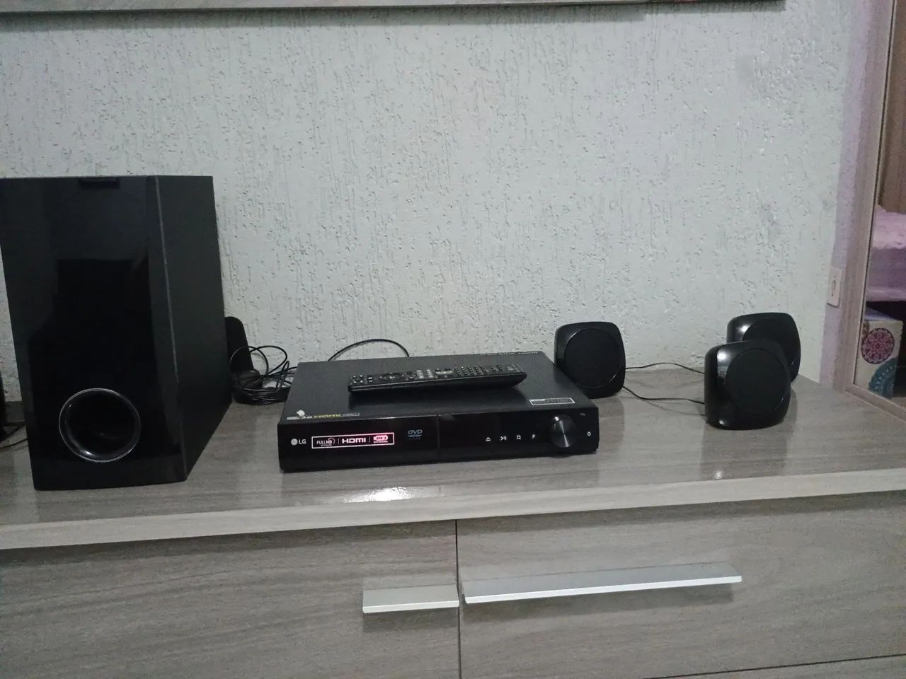 Home Theater LG com Subwoofer