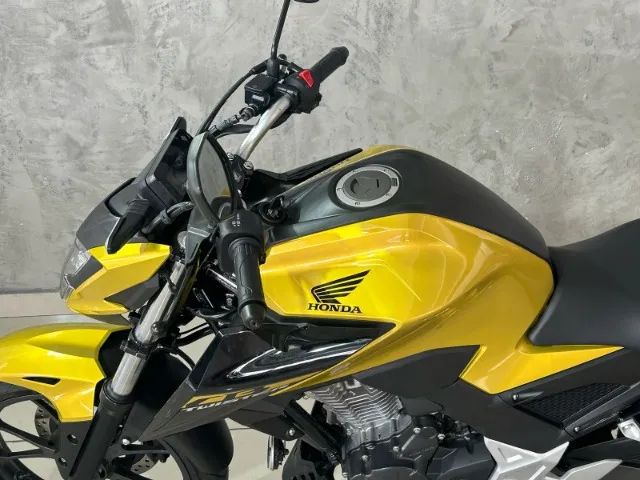 Honda CB300F Twister Flex 2024 - Foto 5