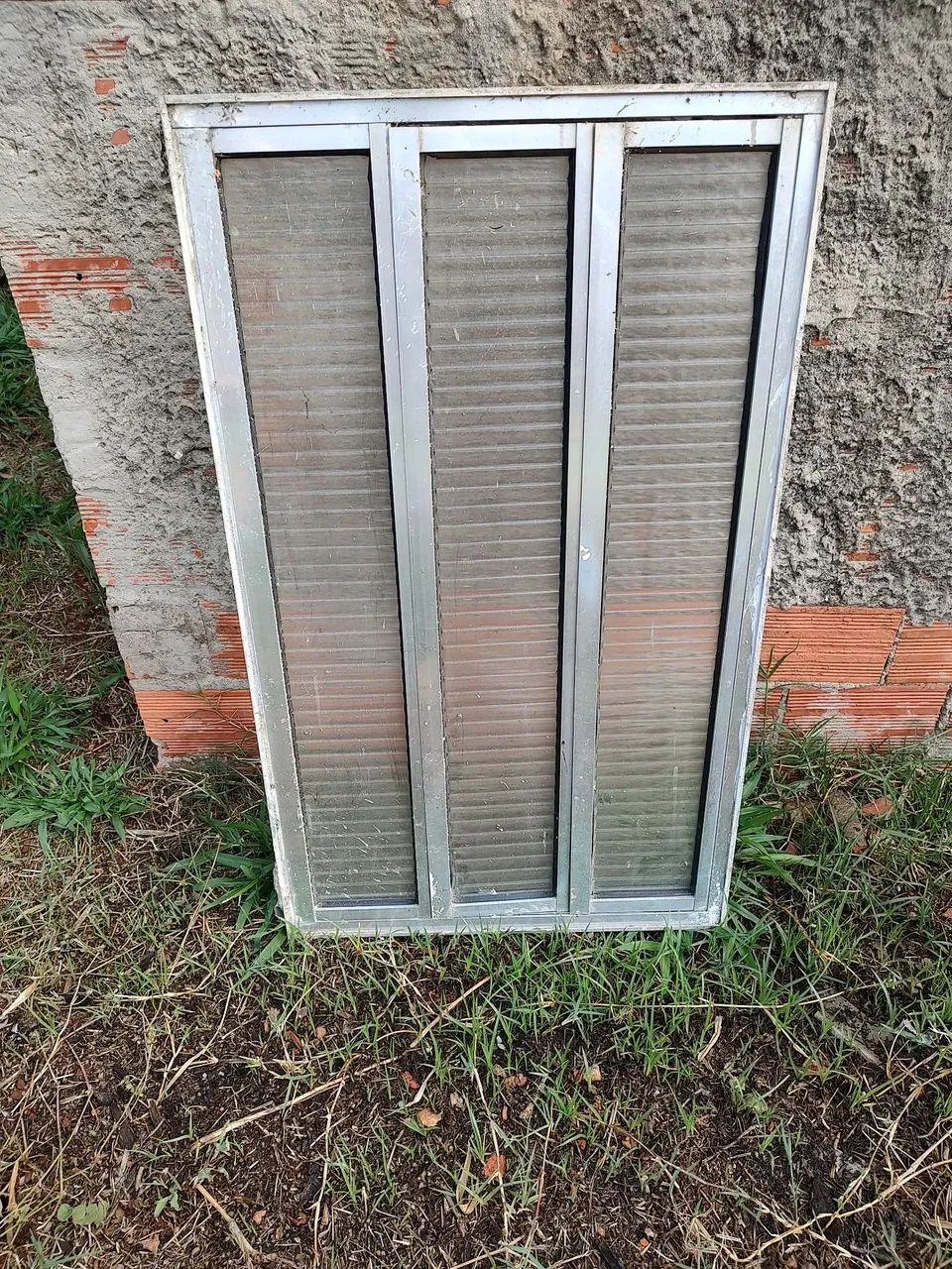 Janelas de alumínio 64288362573187120