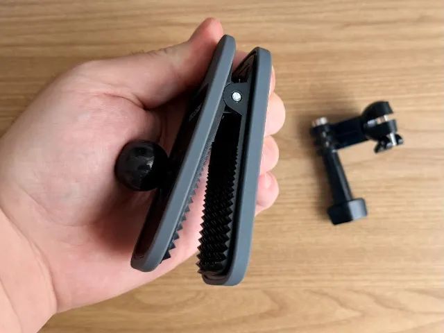 Suporte Clipe Magnético 360° para Alça de Mochila Telesin p/ GoPro e Dji Osmo Action  - Foto 3