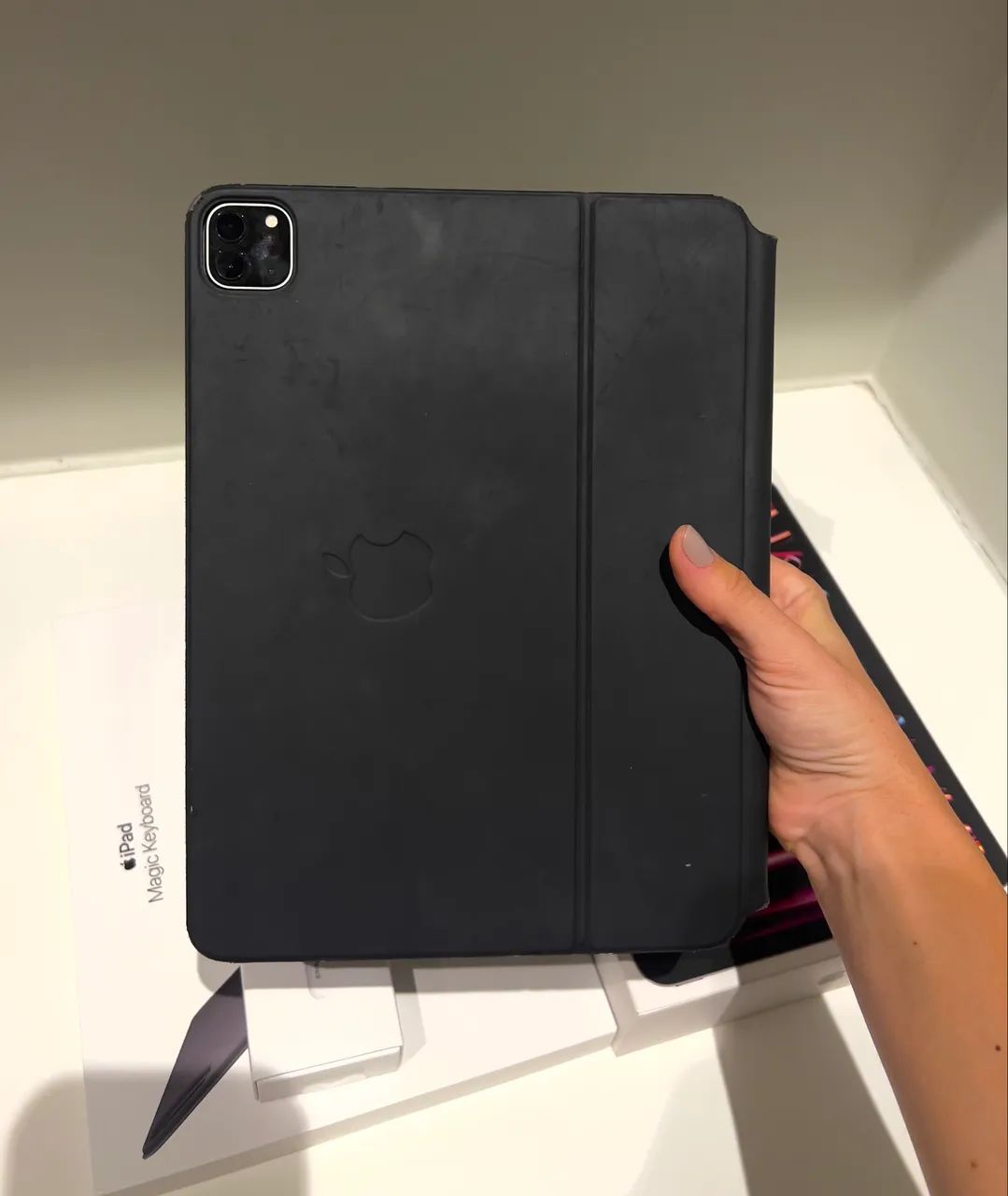 ¡Pad Pro 11 pol. 4 geração 256 GB + Apple Keyboard + Apple Pencil - Foto 5