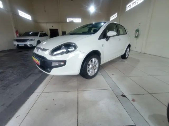FIAT PUNTO 1.4 FIRE ITALIA ATRACTIVE 2017 - Foto 4