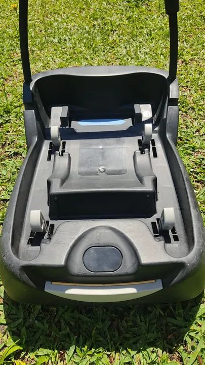 Base para Bebê Conforto Maxi Cosi R$ 100,00 - Foto 3