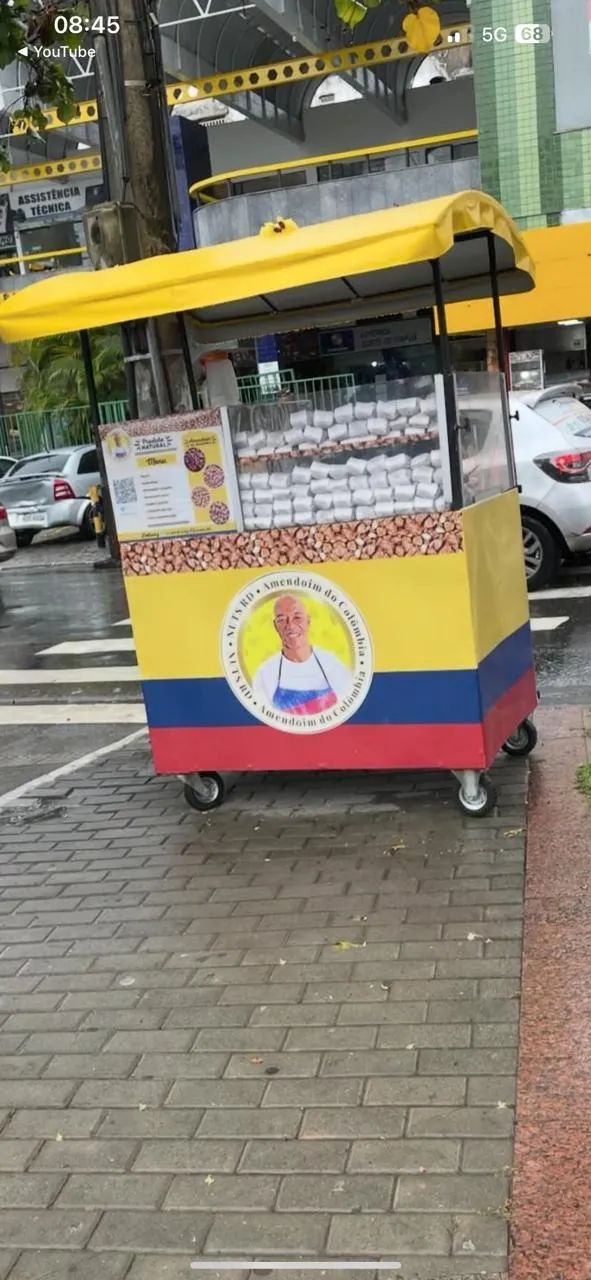 Vendo carrinho de lanches.