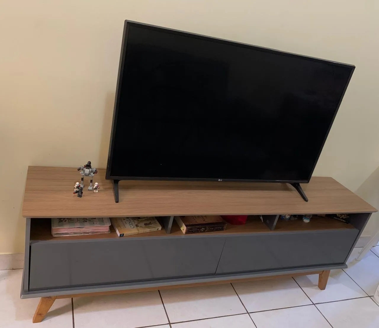 Rack para TV com design moderno