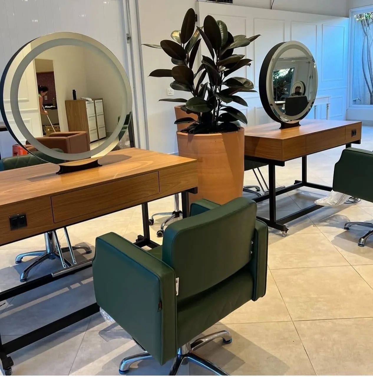 Bancadas e móveis para salão 