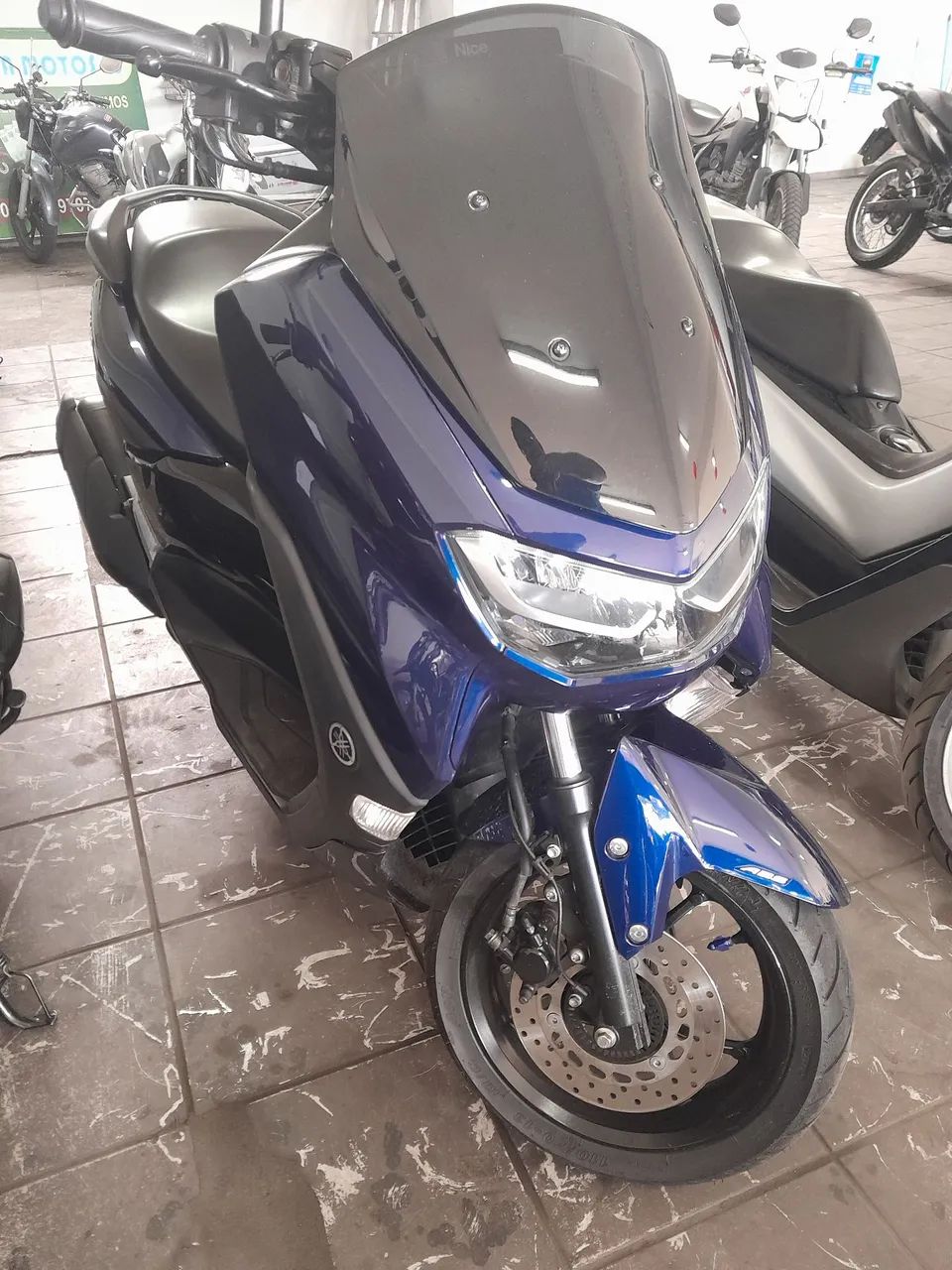 Nmax 2023/23 muito nova