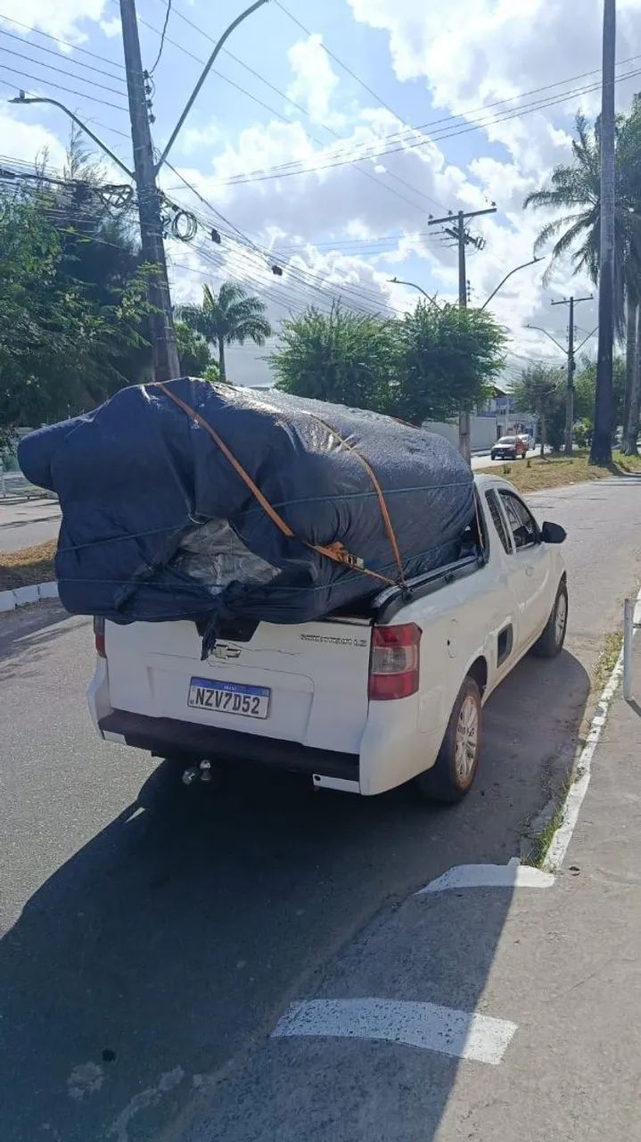 Frete, carreto e mudança.