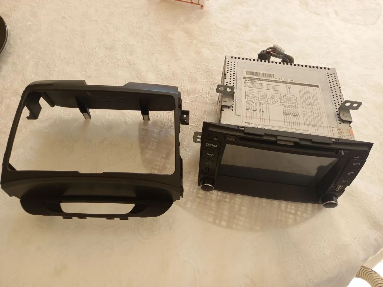 Vendo multimidea da sportage,  com defeito. - Foto 3