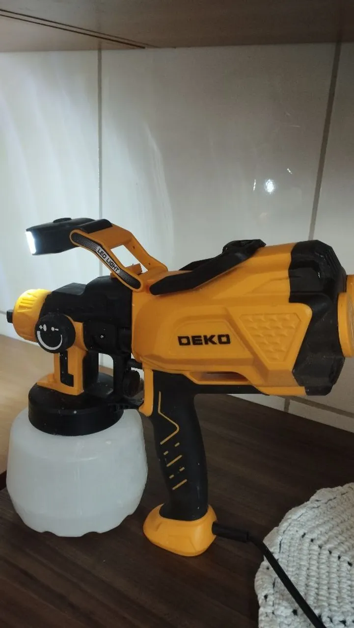 Pistola de Pintura Elétrica Deko com LED