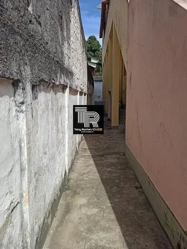 Casa para Venda em Niterói, São Domingos, 13 dormitórios, 3 suítes, 5 banheiros, 1 vaga - Foto 3