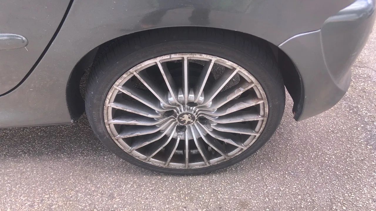 Vendo ou troco aro 17  - Foto 2