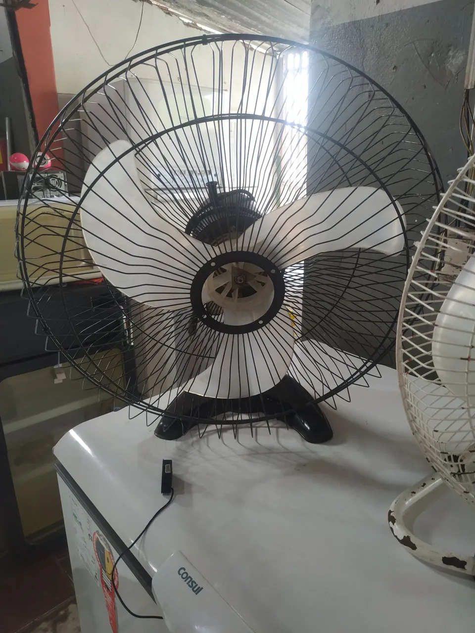 Ventilador de Parede Consul Usado