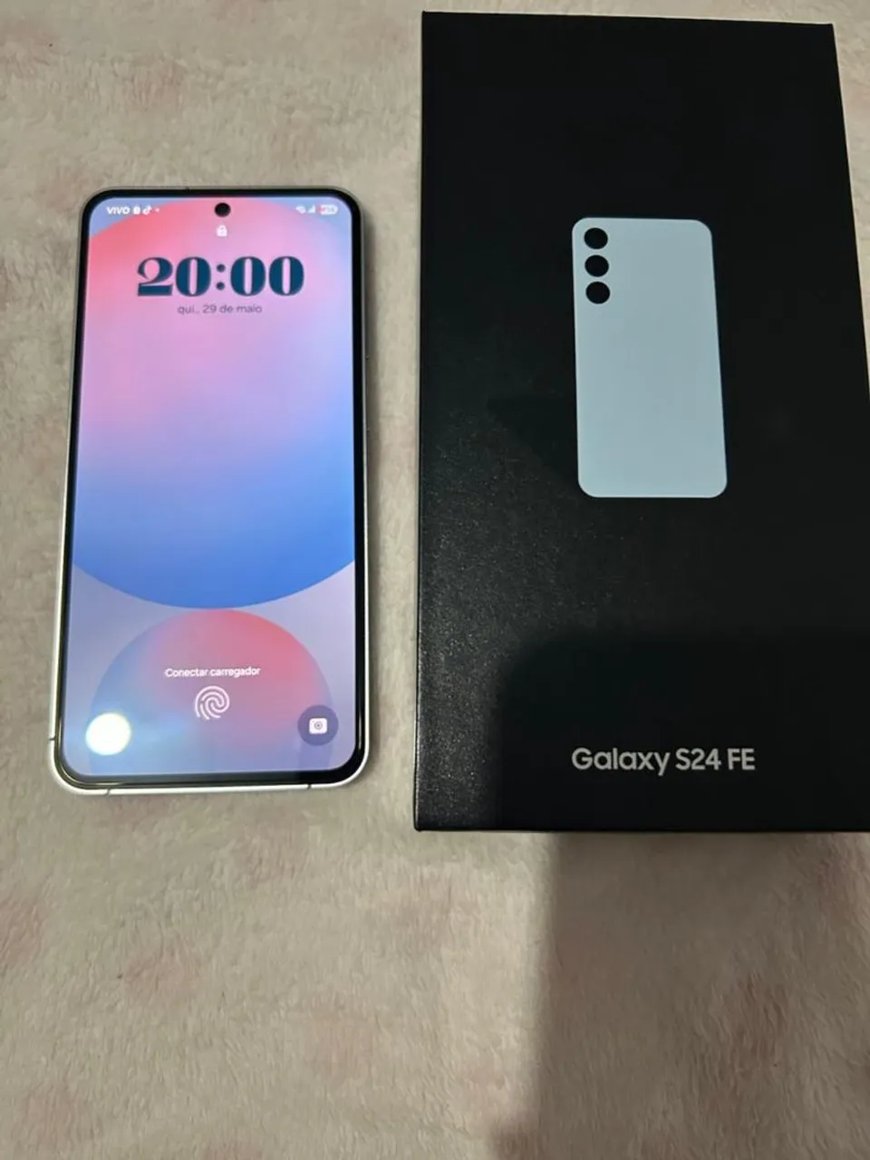 Celular Samsung Galaxy s24 FE