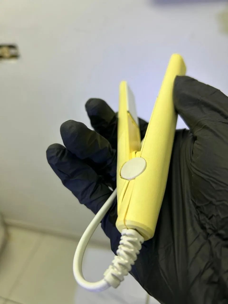 Prancha de Cabelo Compacta Bivolt - Levemente Desalinhada - Foto 2