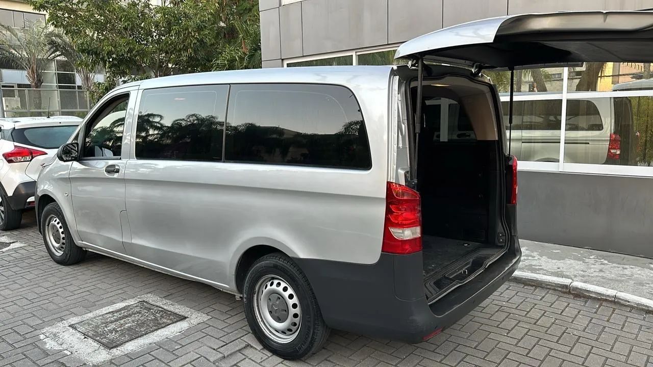 Vendo mini van Mercedes benz  - Foto 4