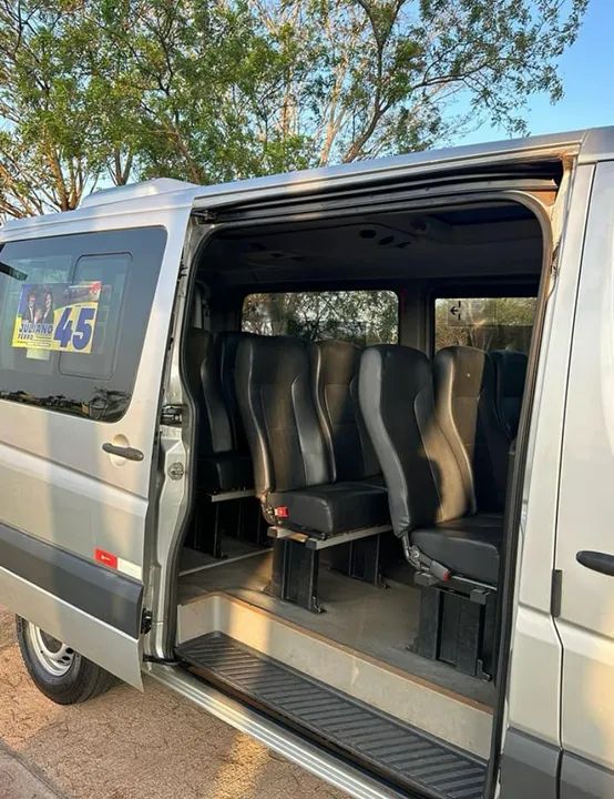 Vende-se uma van  - Foto 2