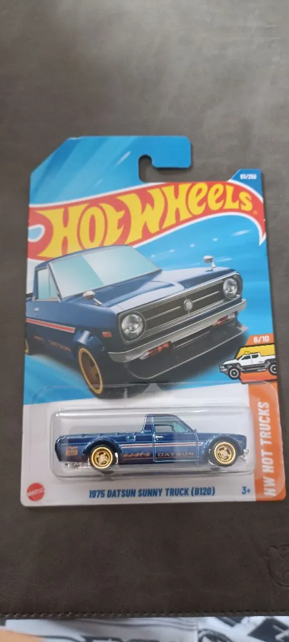 Hot Wheels STH 1975 Datsun Sunny Truck (B120)