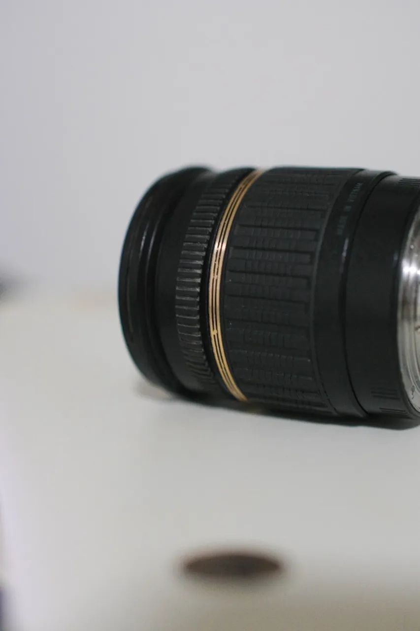 Lente Tamron 17-50 para Canon EF-S - Foto 4