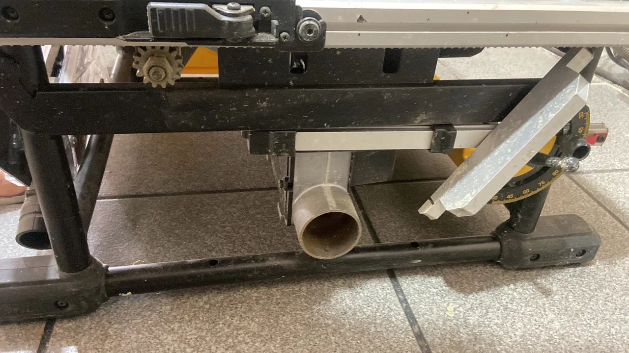 Serra de bancada DWE-7492